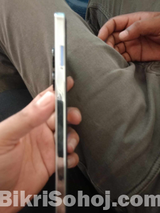 Tecno camon 20